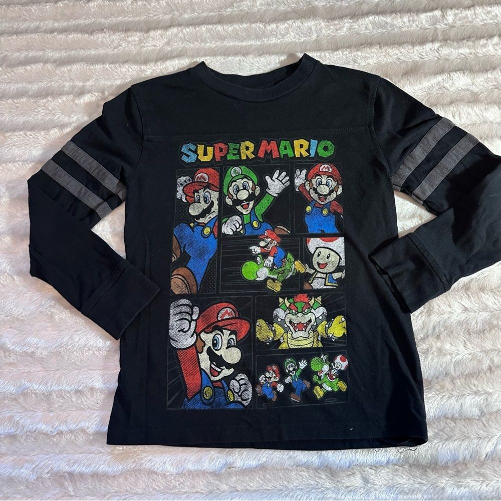 Nintendo Super Mario Black Long Sleeve Kids Shirt Size 7